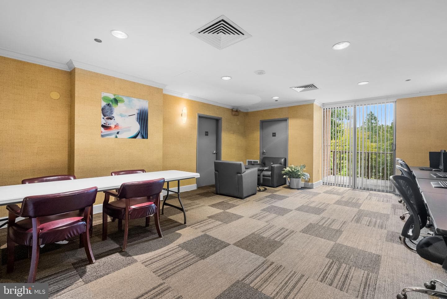 10101 Grosvenor Place #2013 photo 23