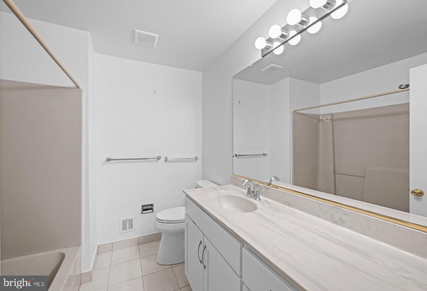 14805 Flintstone Lane photo 6