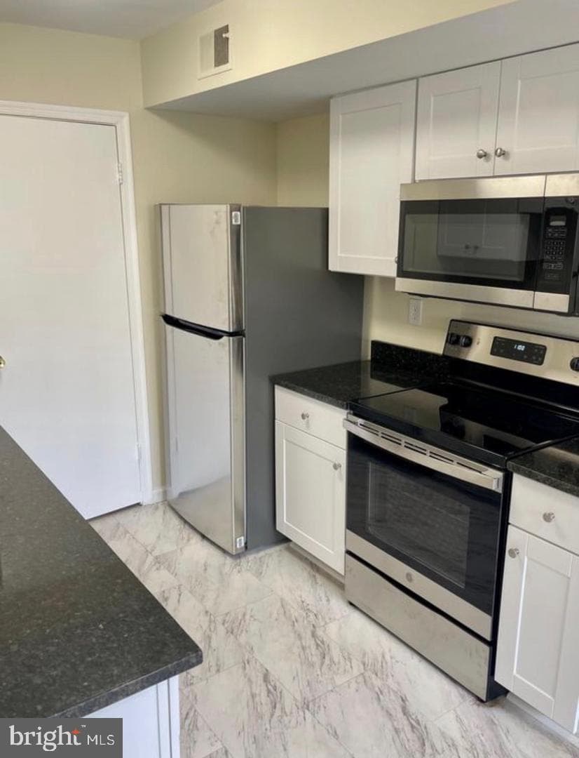 20253 Shipley Terrace #302, Germantown