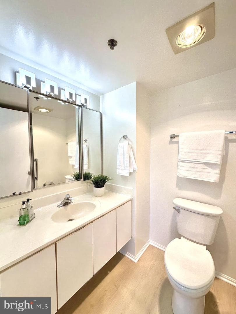 3330 N Leisure World Boulevard #5-820 photo 23