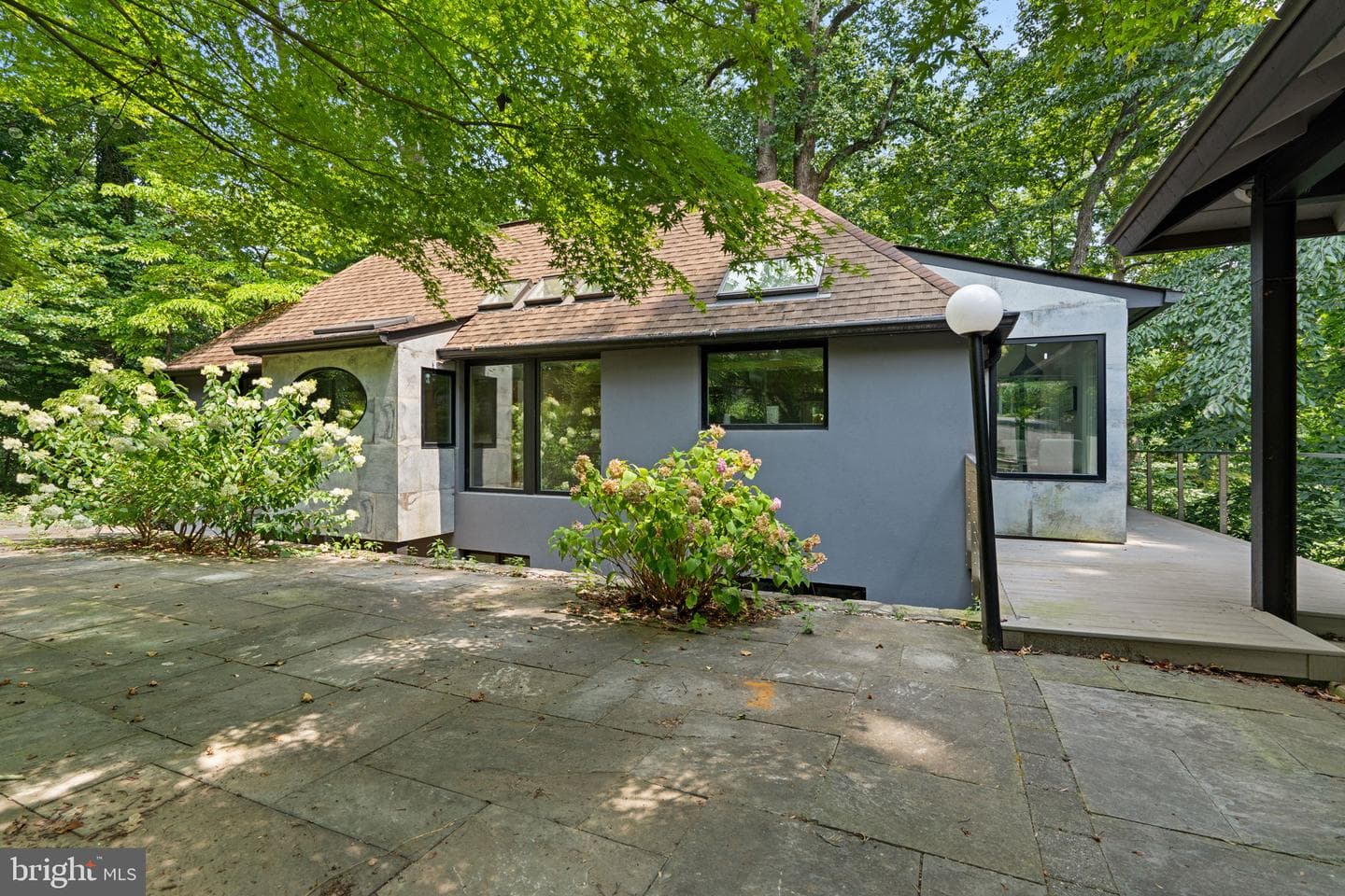 5517 Mohican Road photo 3