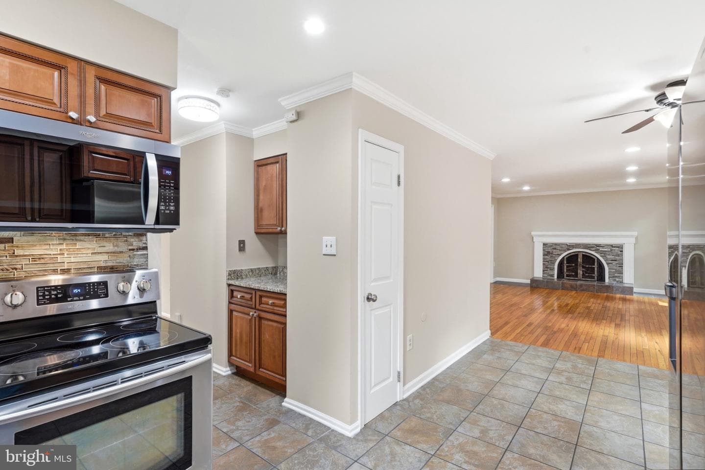 7804 Rydal Terrace photo 10