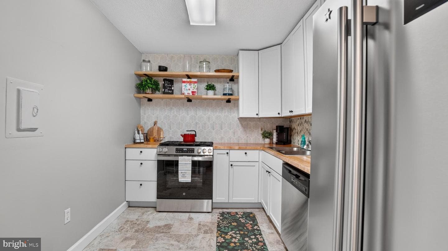 1121 University Boulevard W #613-B photo 10