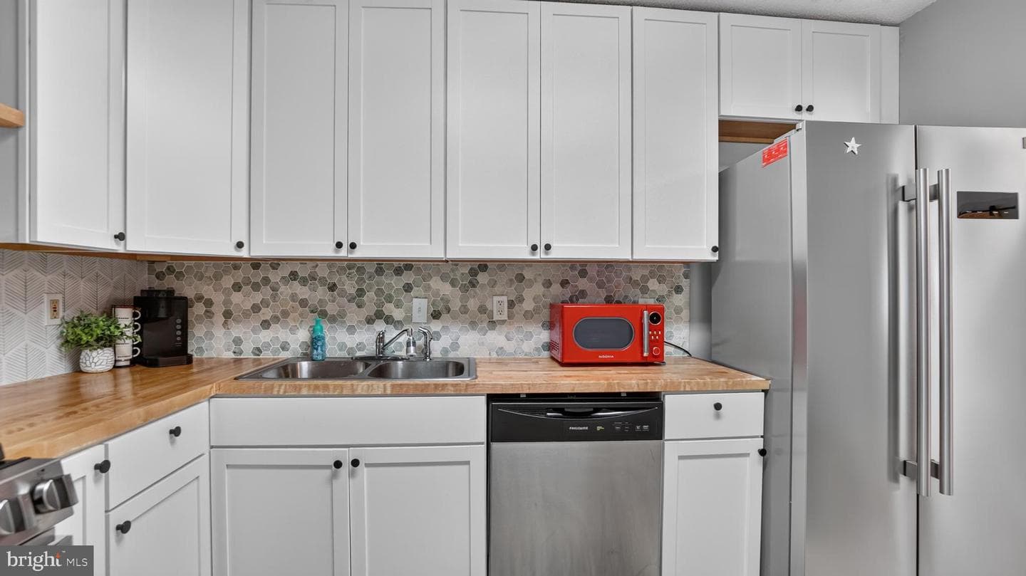 1121 University Boulevard W #613-B photo 12