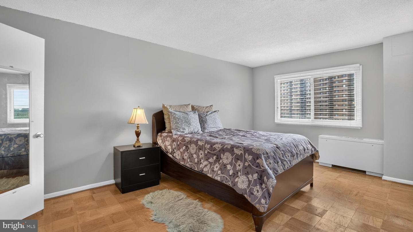 1121 University Boulevard W #613-B photo 17
