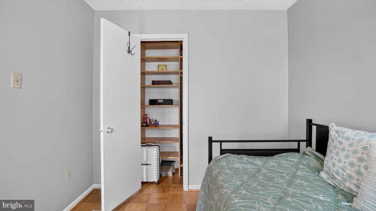 1121 University Boulevard W #613-B photo 25