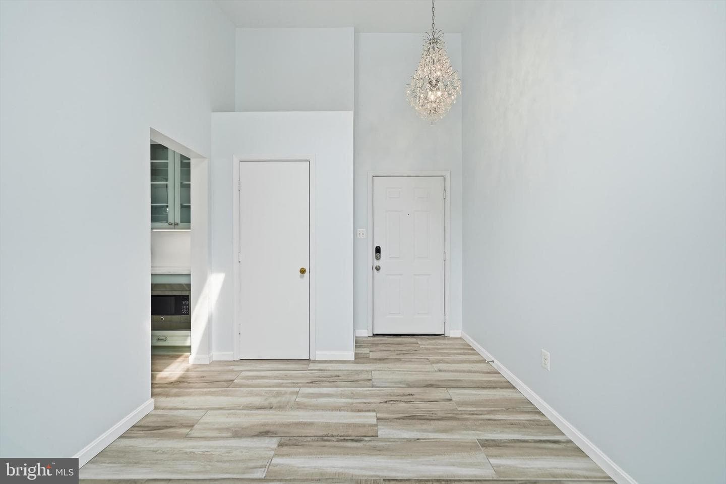 2610 Camelback Lane #9-19 photo 5