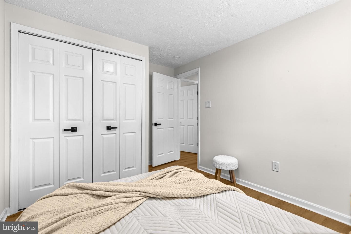 20716 Scottsbury Drive photo 26