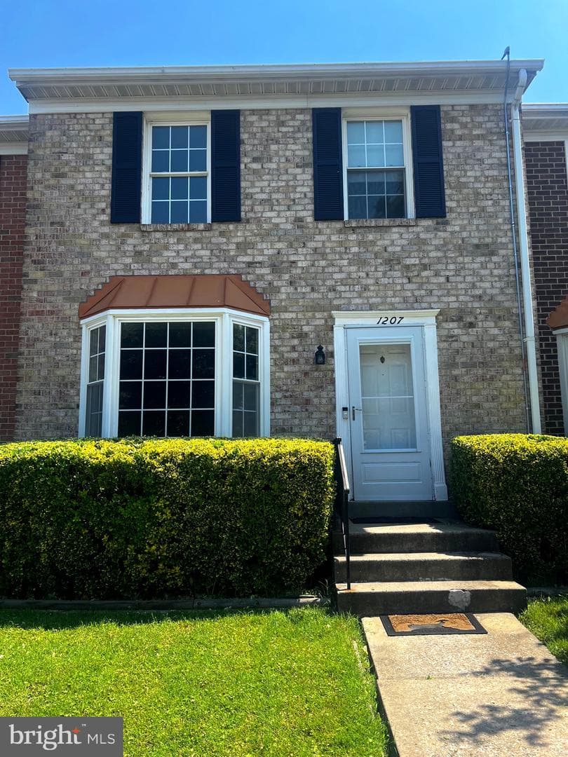 1207 Knoll Mist Lane photo 1
