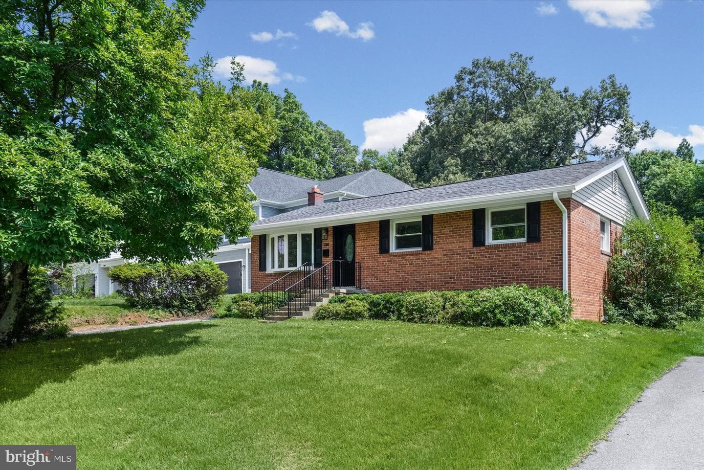 11305 Mapleview Drive photo 3