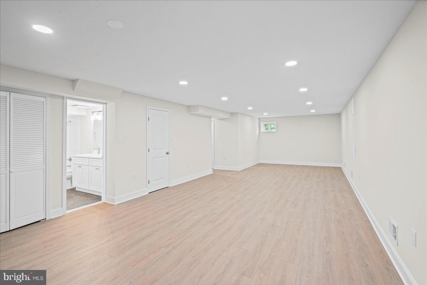 11305 Mapleview Drive photo 37