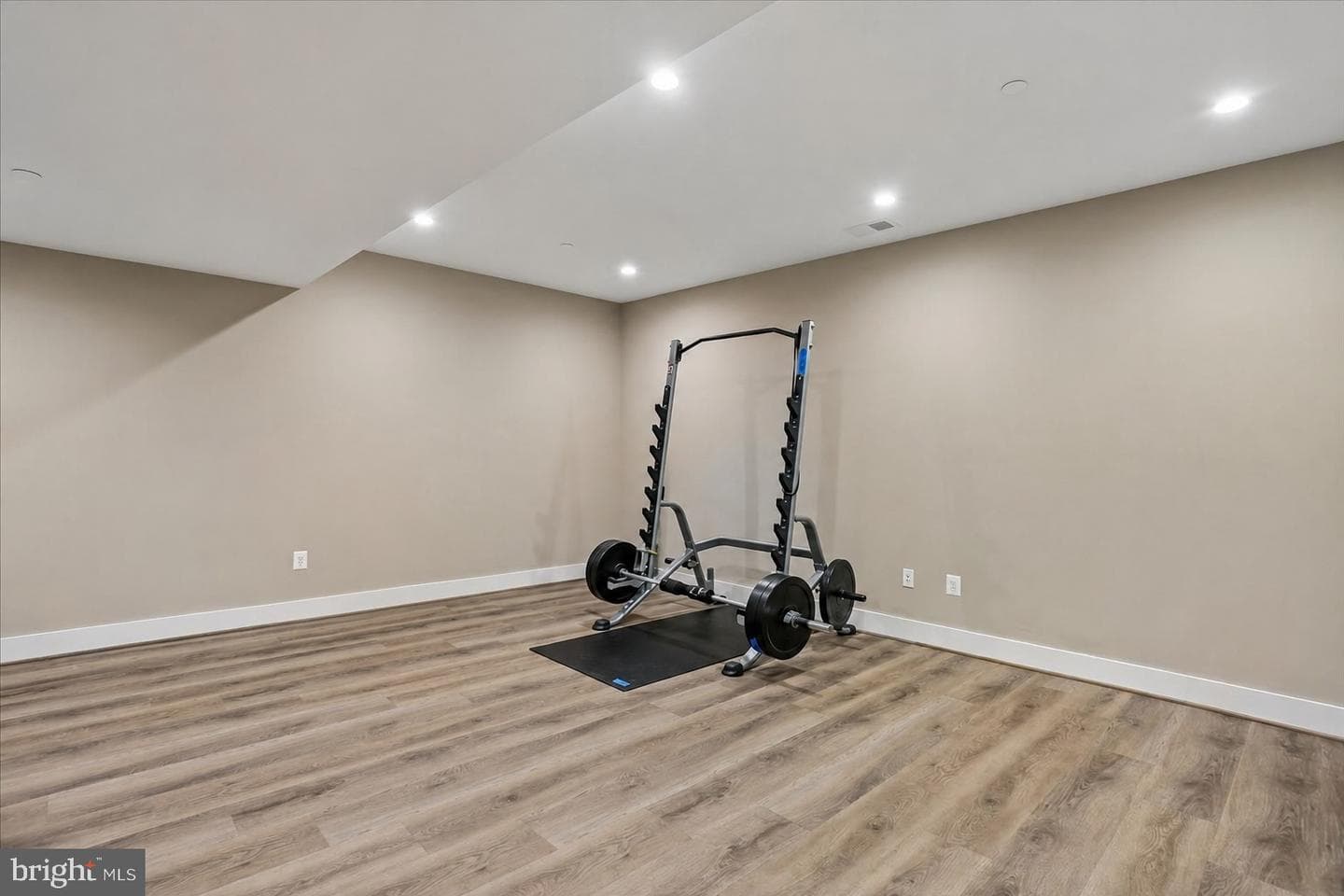 5401 Glenwood Road photo 45