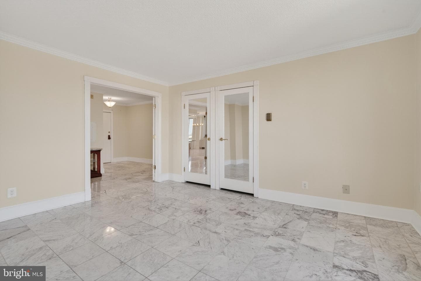11801 Rockville Pike #1412 photo 17