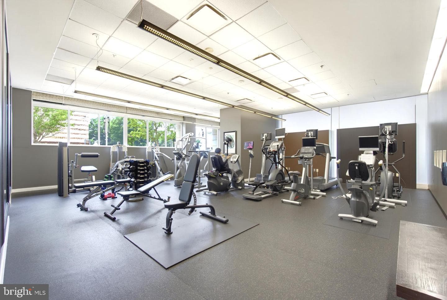 5750 Bou Avenue #1412 photo 40