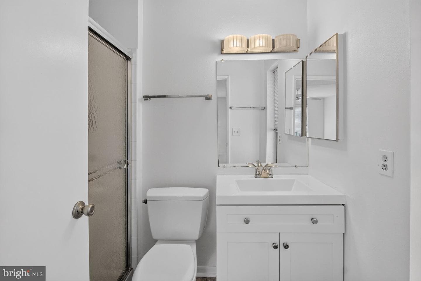 15311 Beaverbrook Court #90-3k photo 16