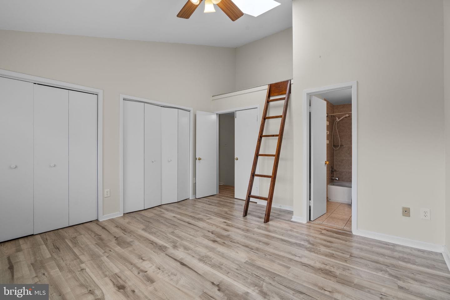 18415 Bishopstone Court #42 photo 7