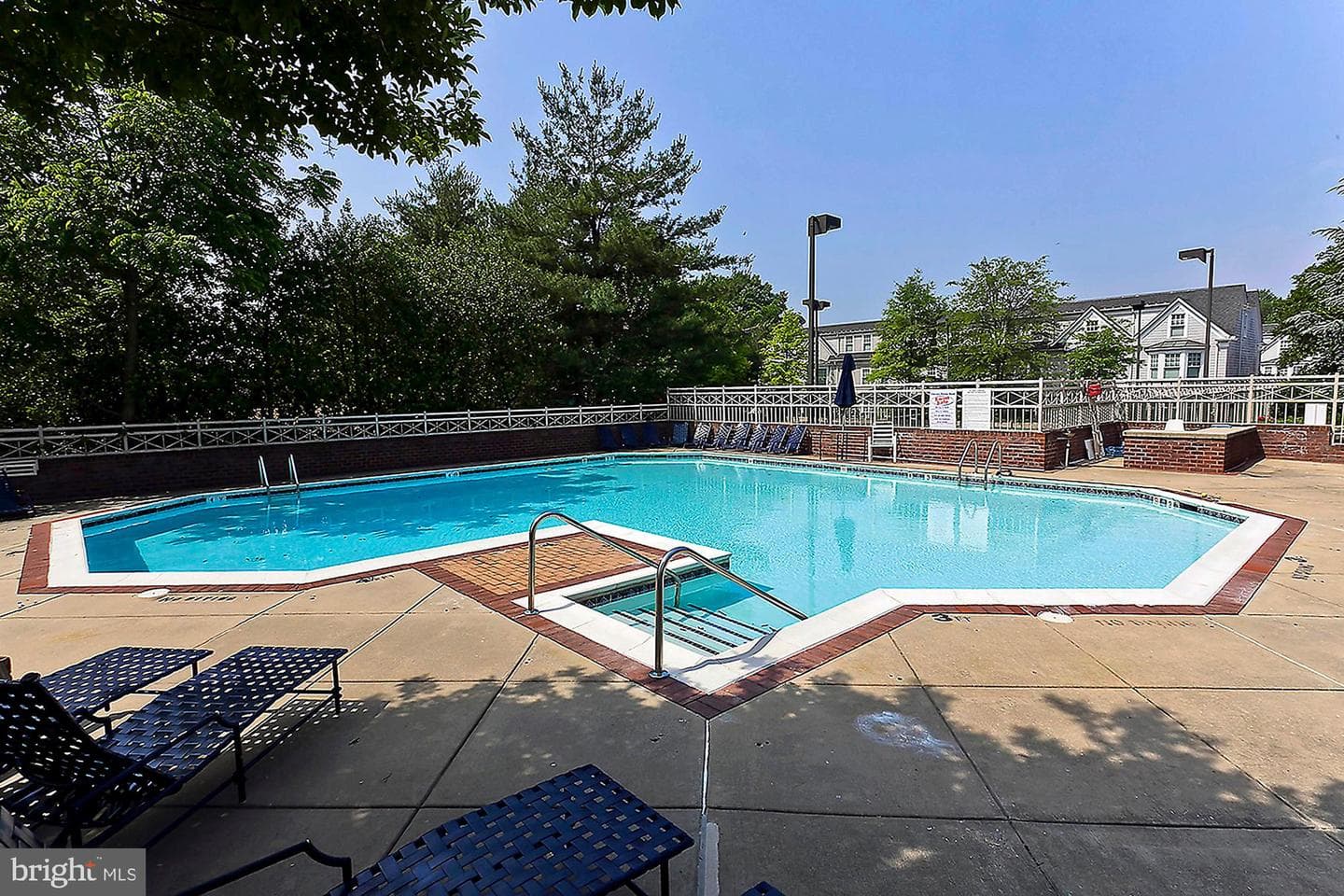 7500 Woodmont Avenue #s412 photo 30