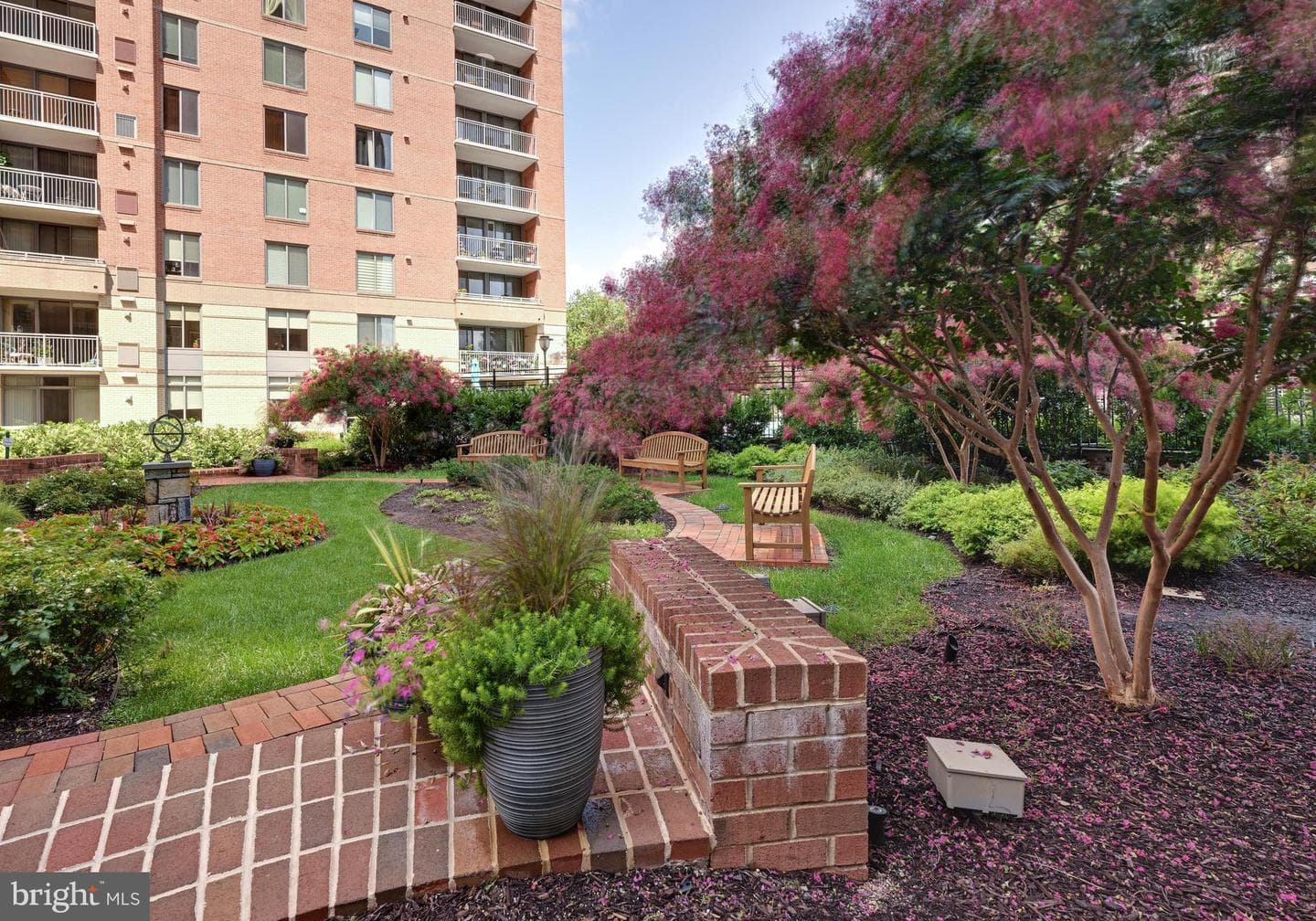 11710 Old Georgetown Road #1404 photo 23