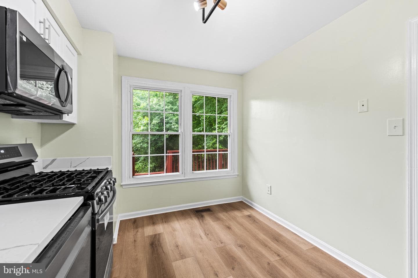 2615 Chivalry Court photo 18