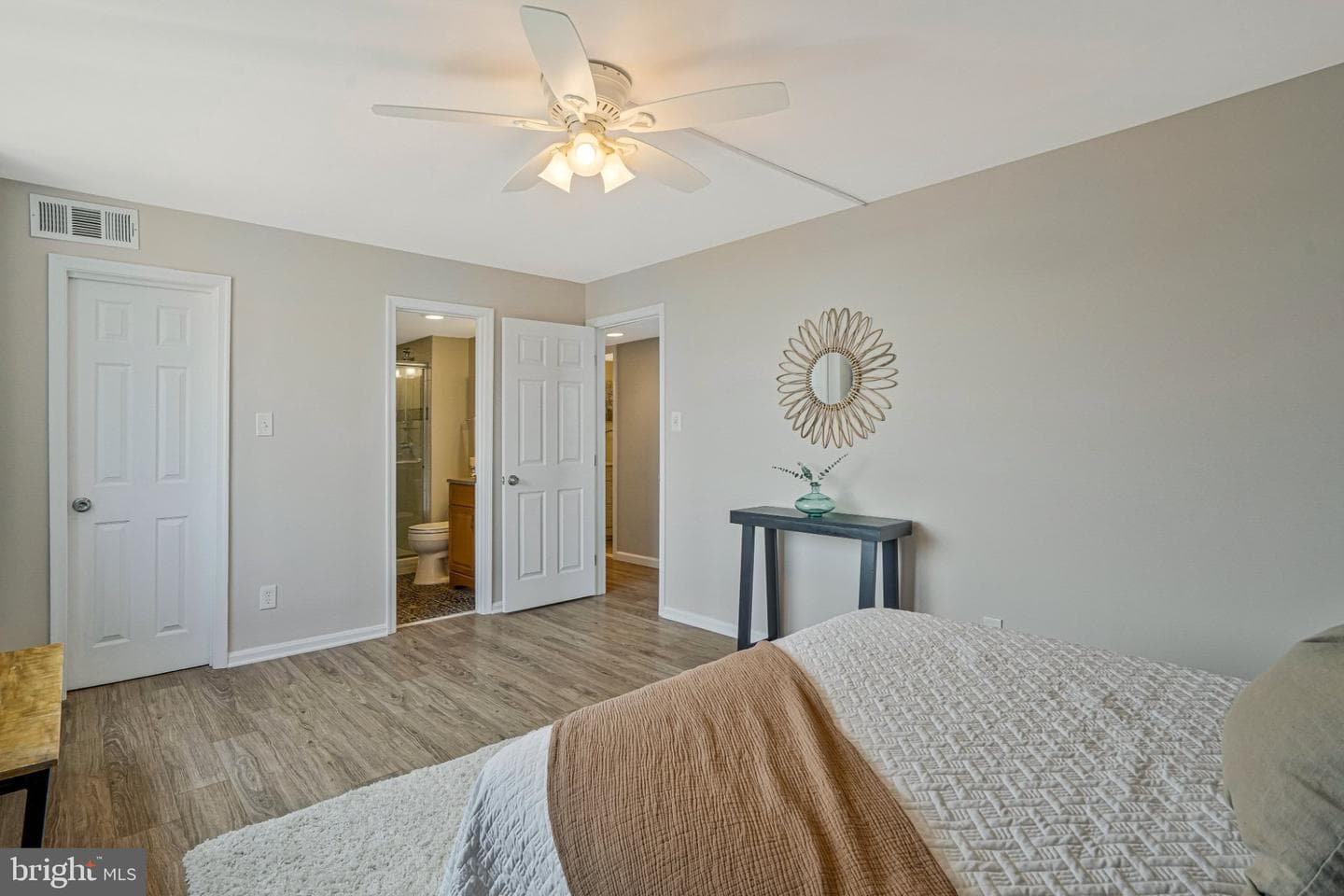 118 Monroe Street #1005 photo 11