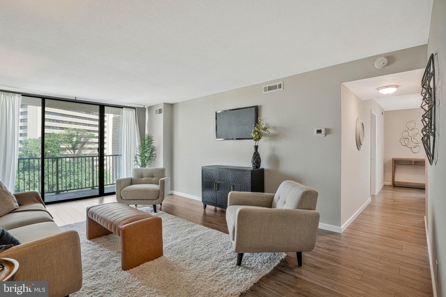 118 Monroe Street #1005 photo 3