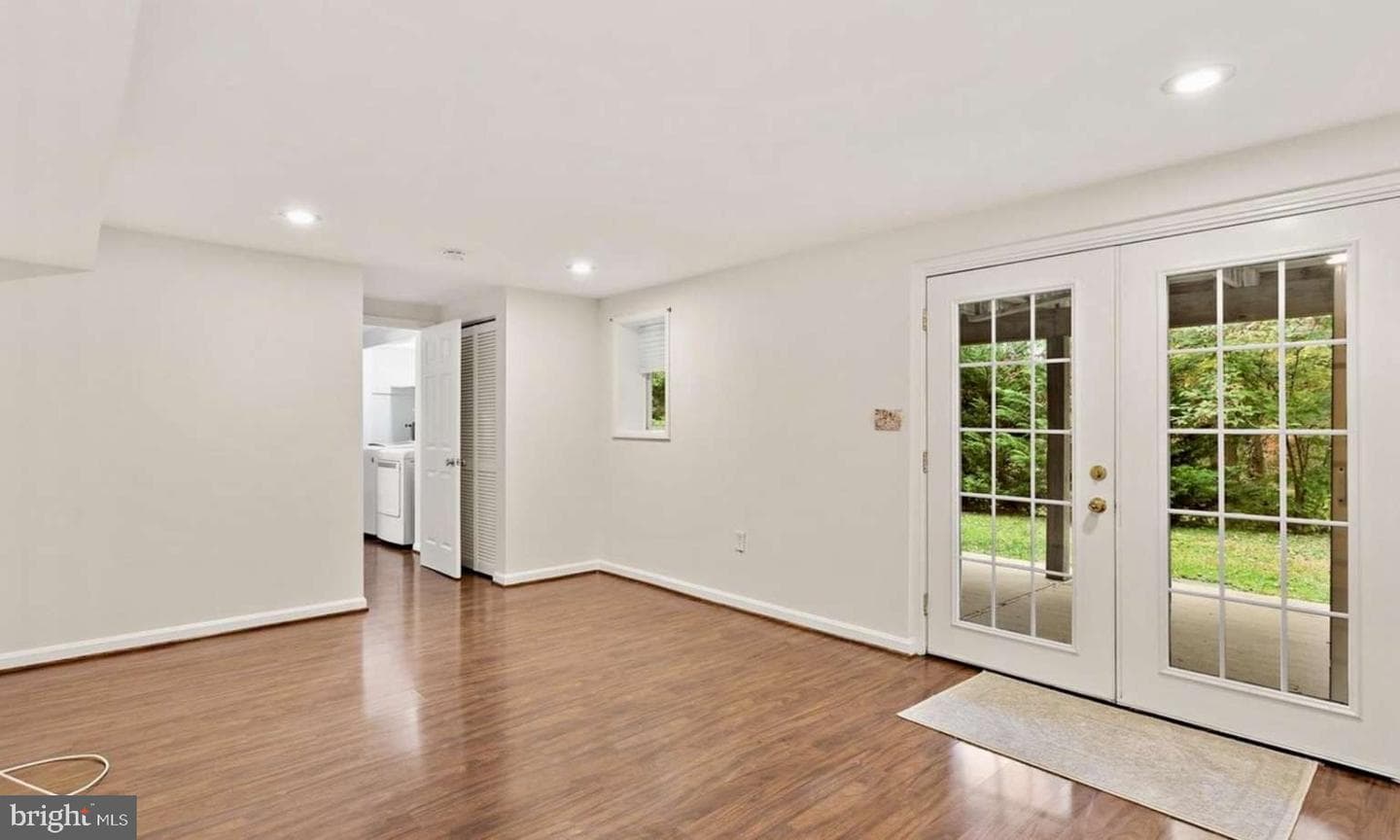 1 McFarlin Court photo 21