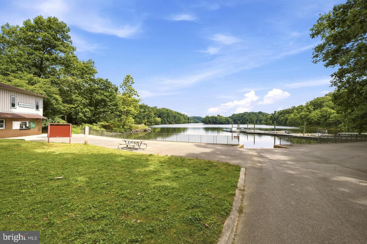 5904 Muncaster Mill Road photo 50