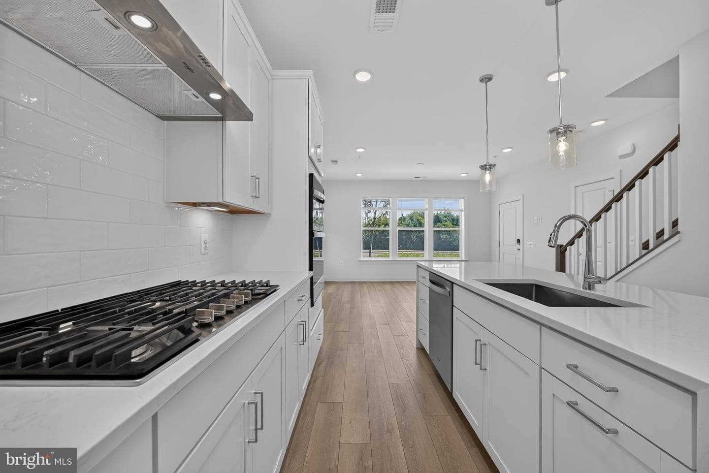 16184 Frederick Road photo 20