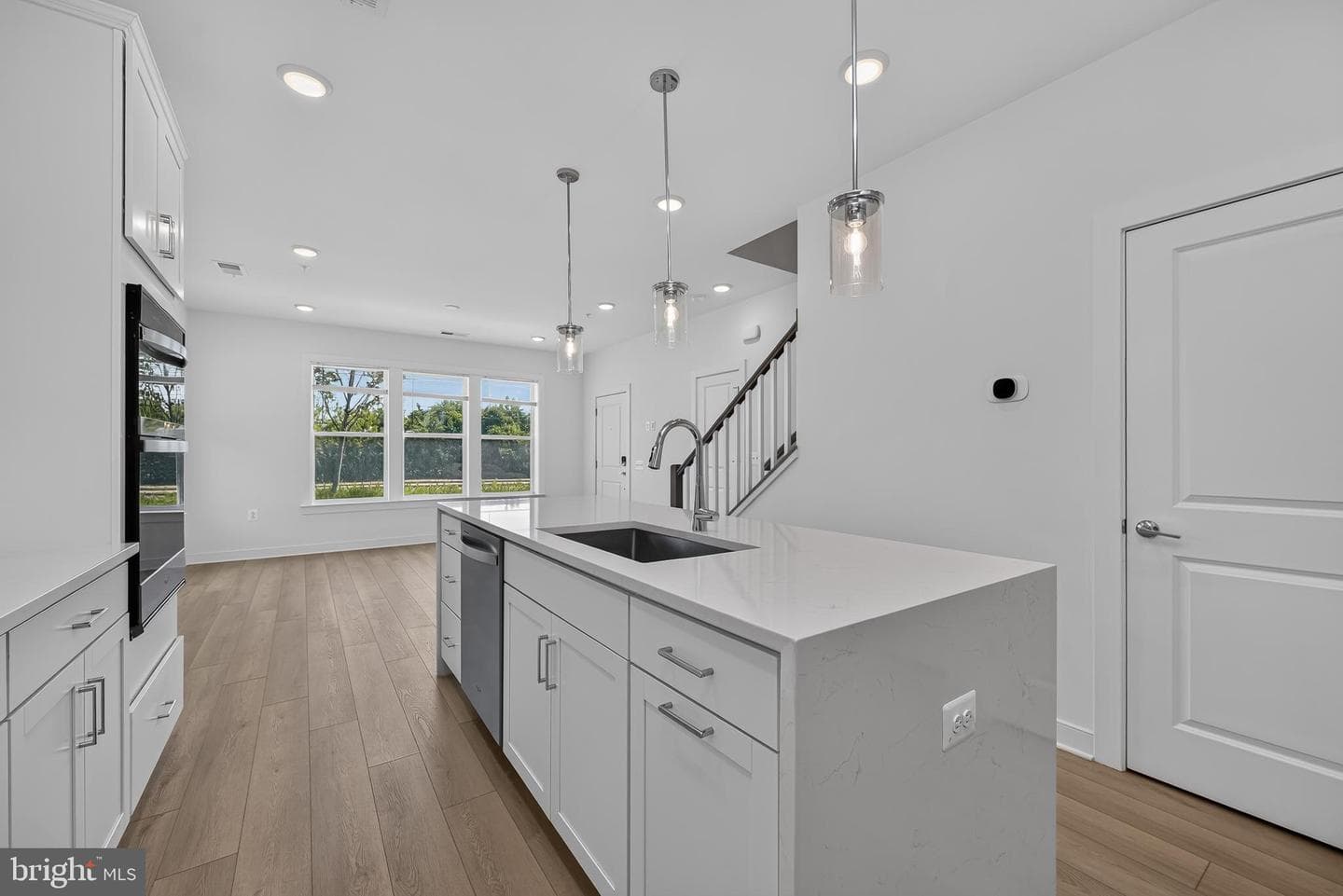 16184 Frederick Road photo 21