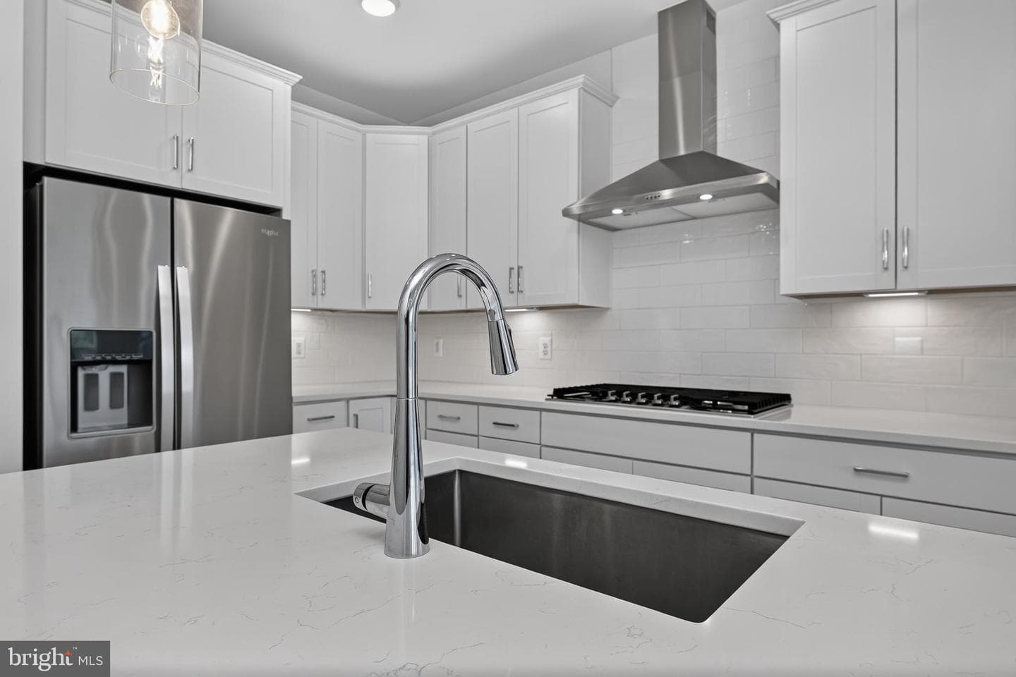 16184 Frederick Road photo 23