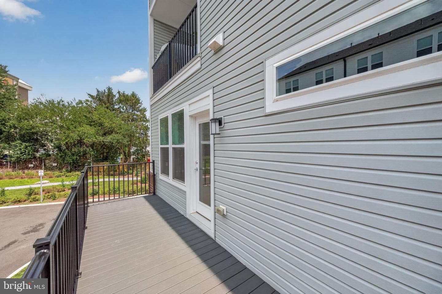 16184 Frederick Road photo 32