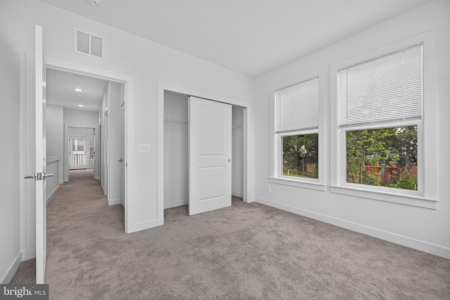 16184 Frederick Road photo 42