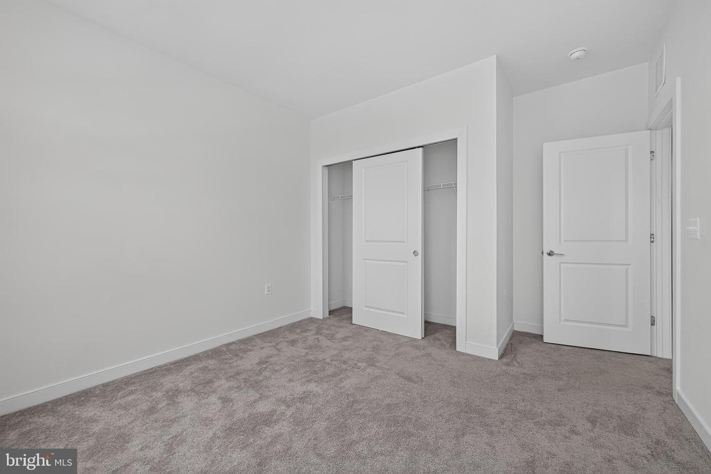16184 Frederick Road photo 48