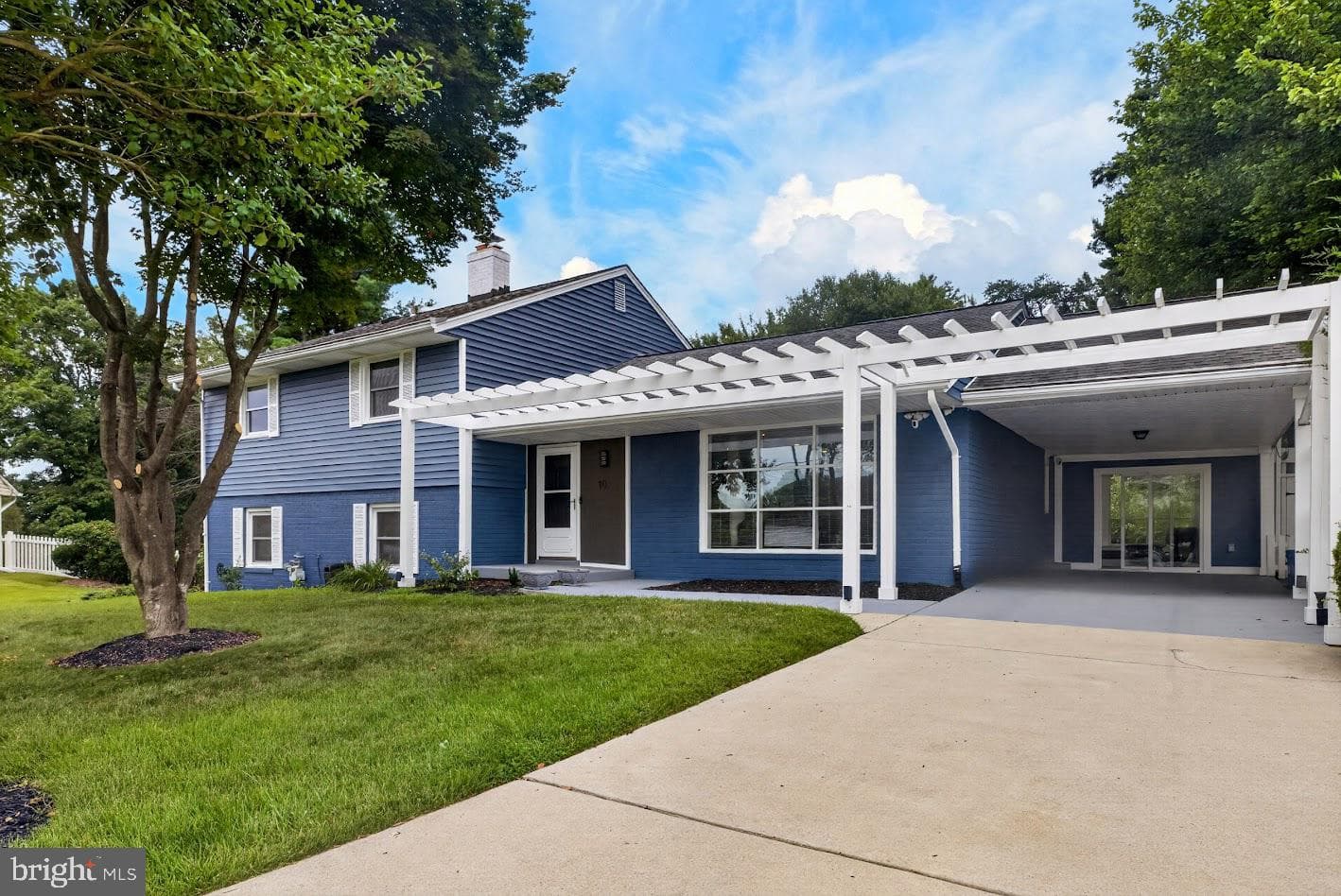 10 Shanandale Court photo 1