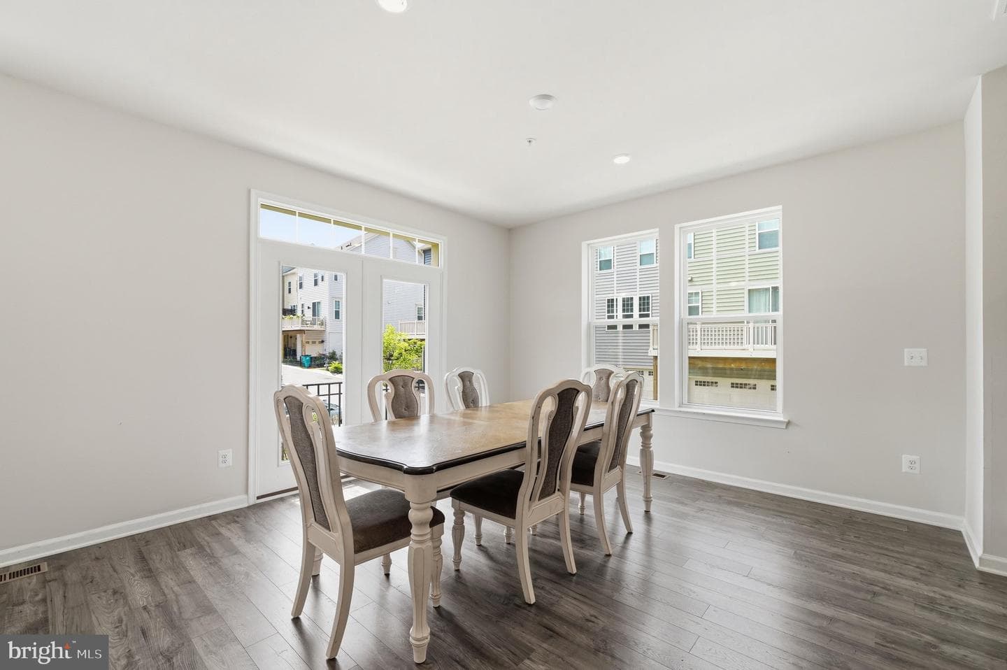 26220 Queens Grove Terrace photo 5
