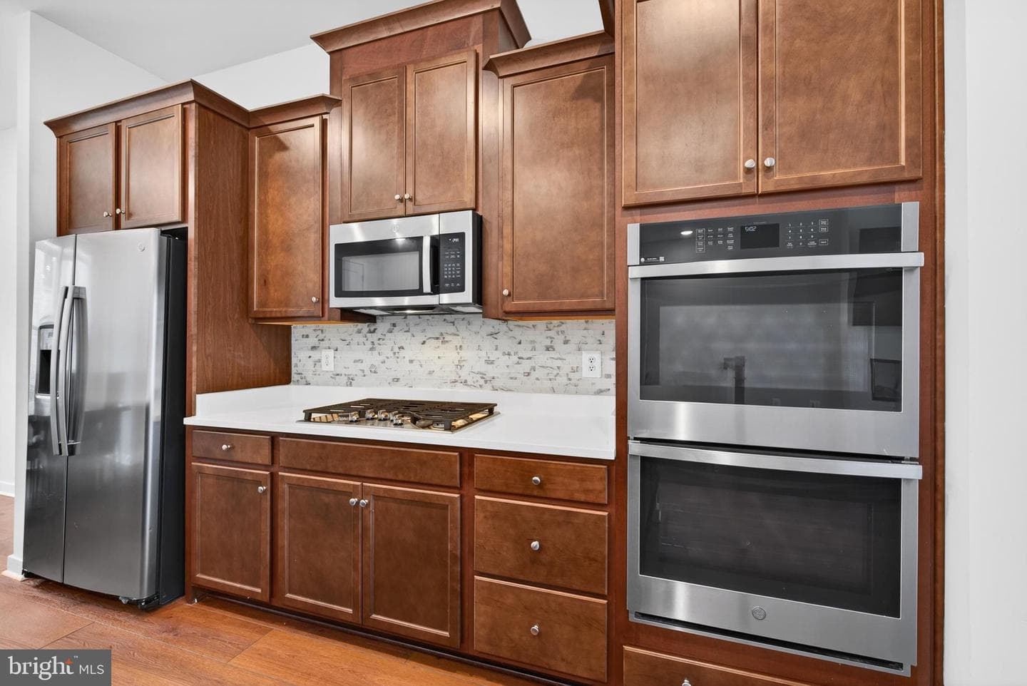 8279 Front Loop photo 11