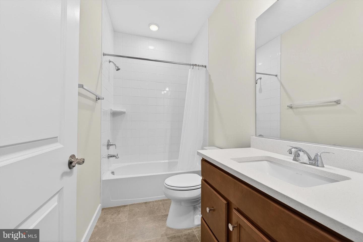 8279 Front Loop photo 23