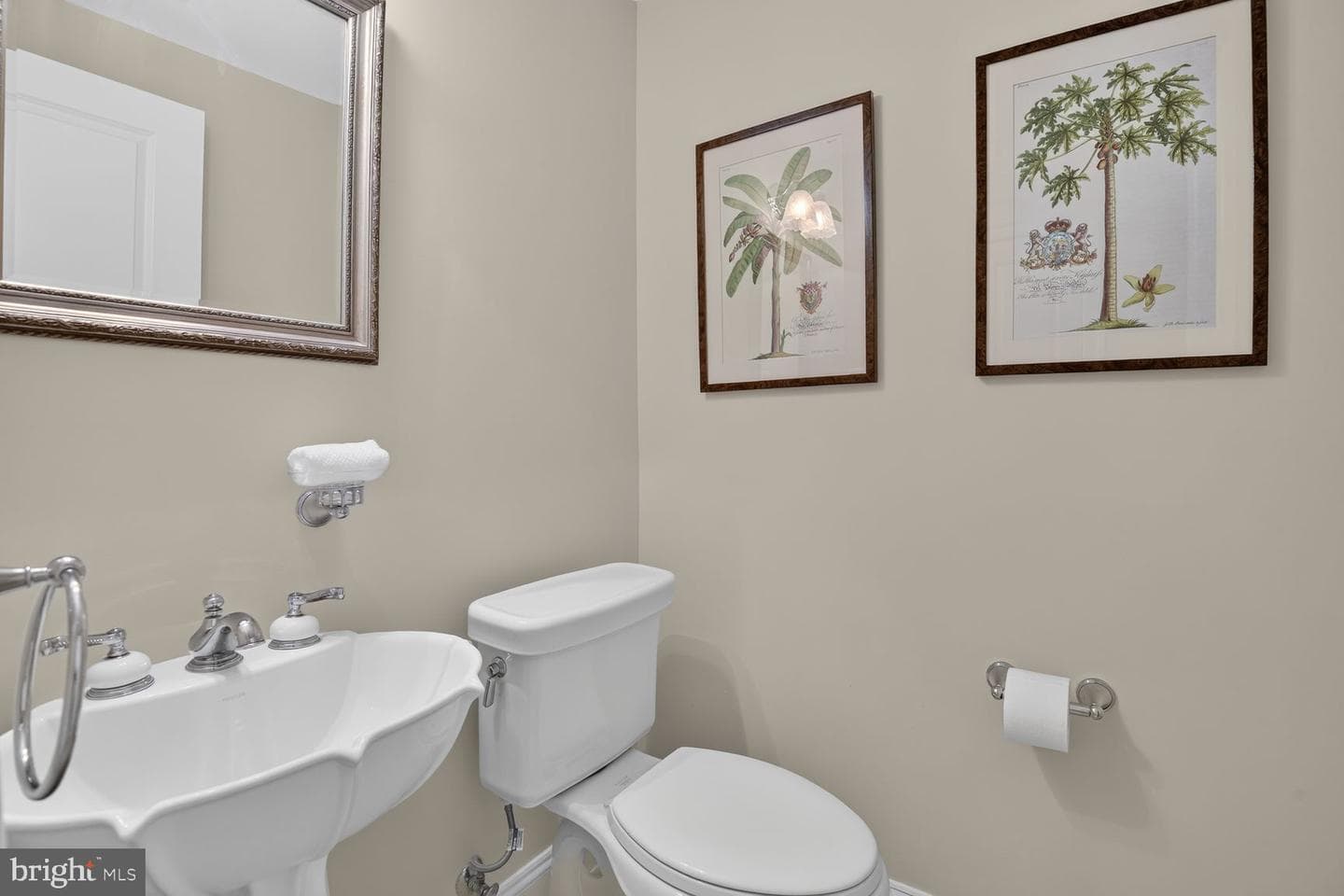 5601 Vernon Place photo 23