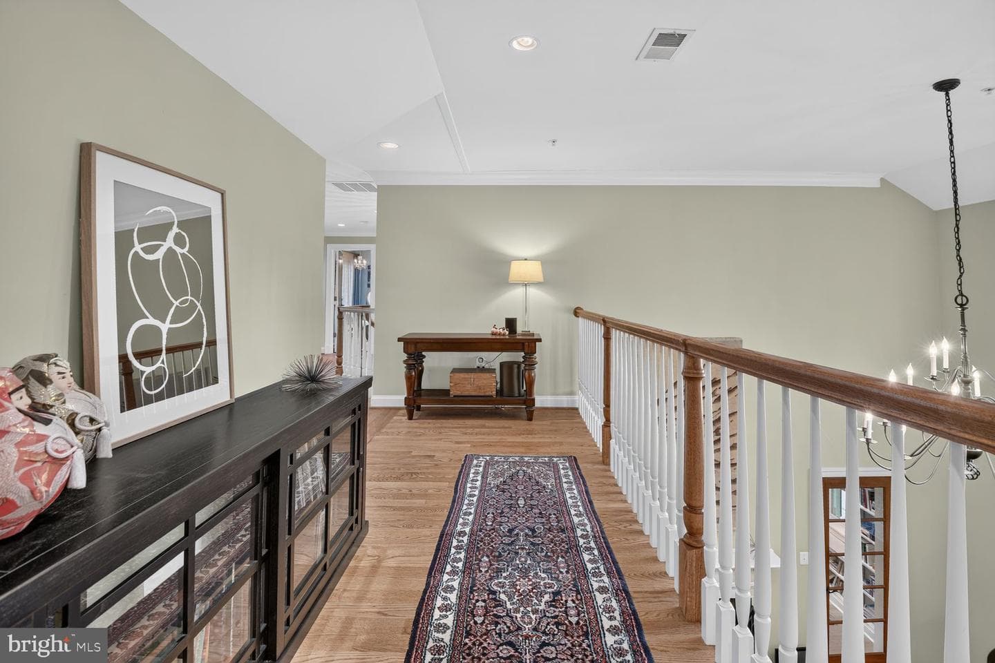 5601 Vernon Place photo 40