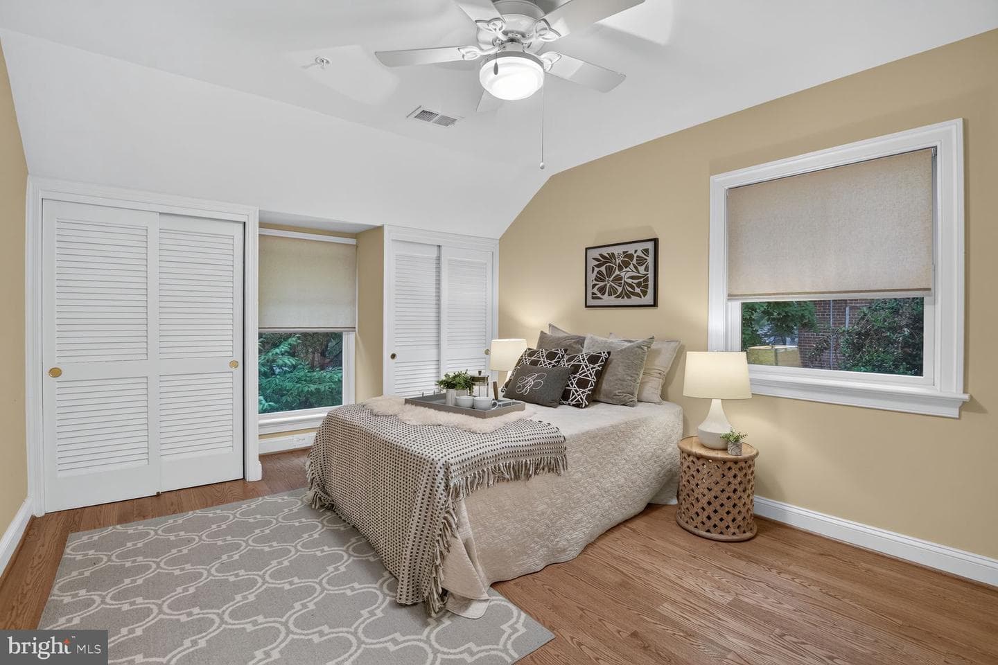 5601 Vernon Place photo 41