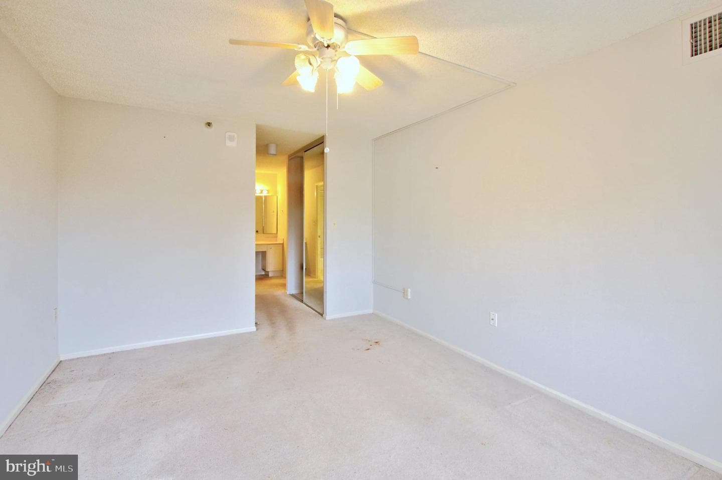 15107 Interlachen Drive #2-621 photo 25