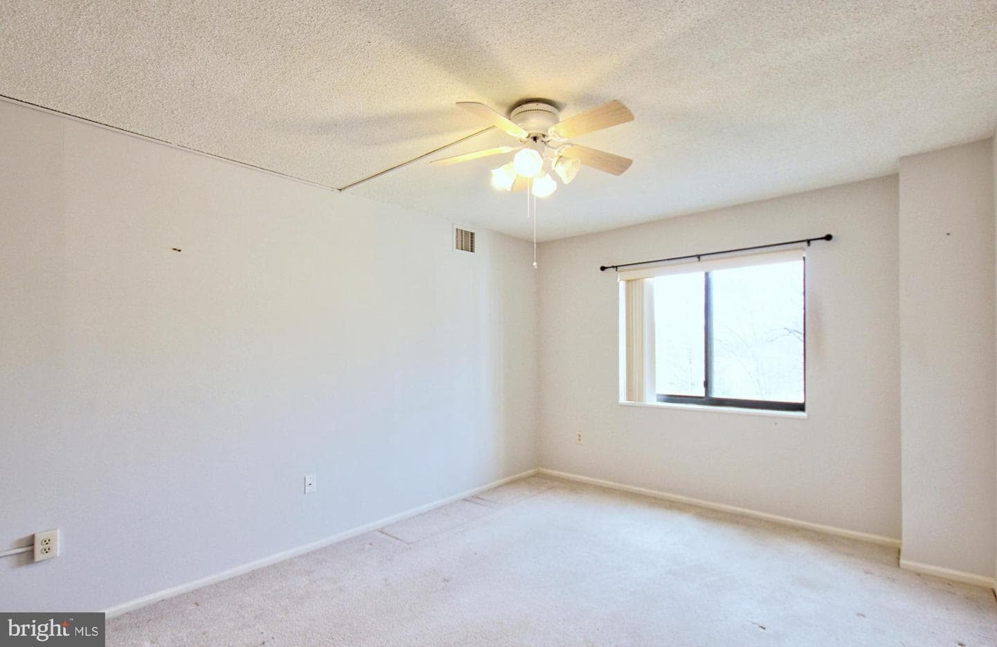15107 Interlachen Drive #2-621 photo 26