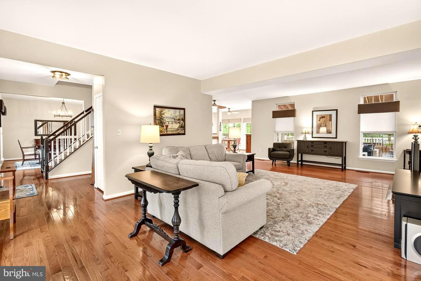 16900 Hillard Street photo 18