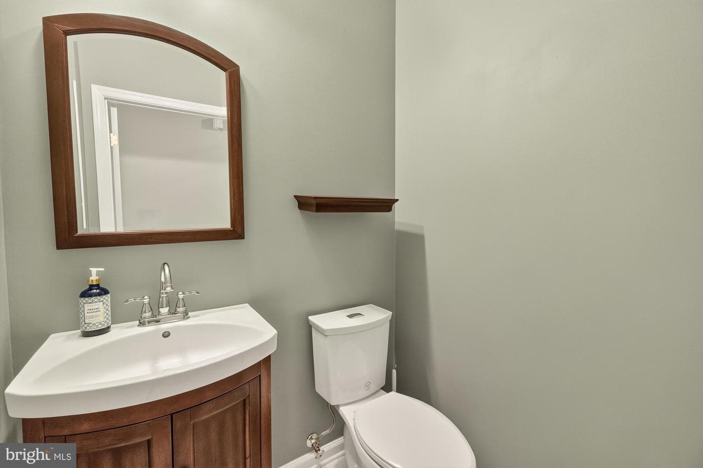 16900 Hillard Street photo 39