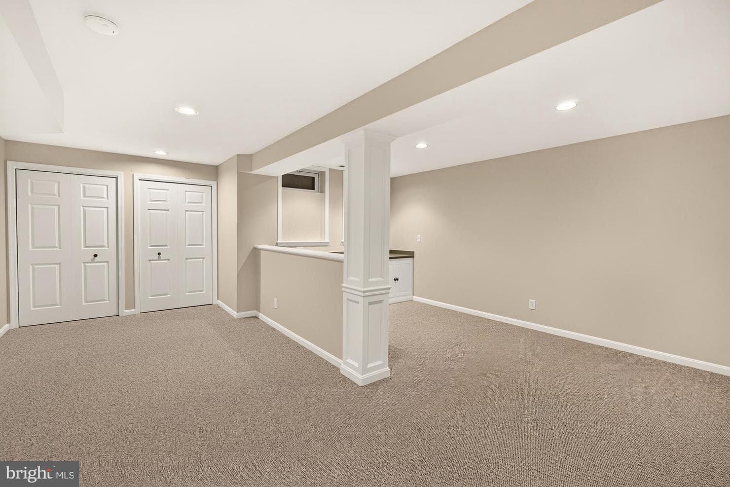 16900 Hillard Street photo 66