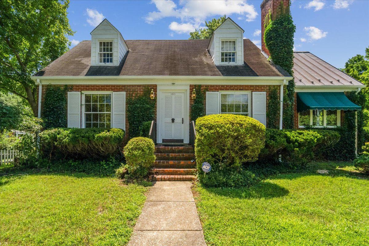 1011 W Nolcrest Drive, Silver Spring