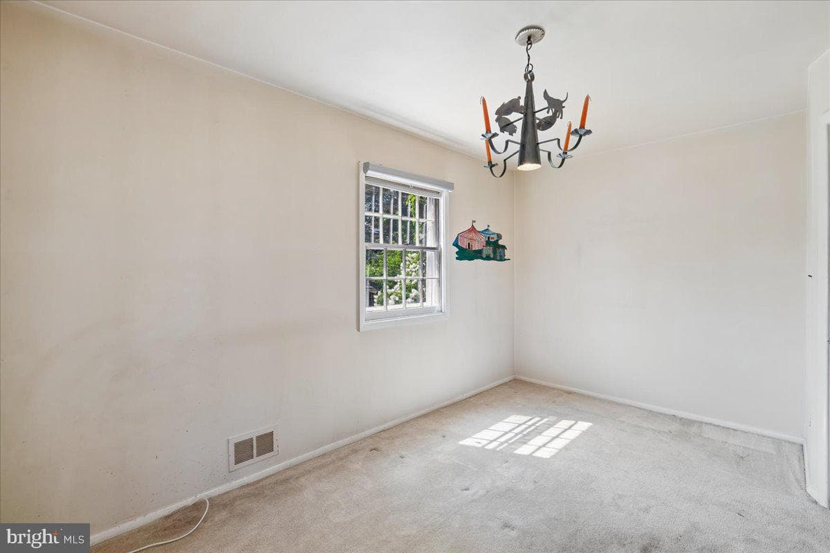 1011 W Nolcrest Drive photo 28