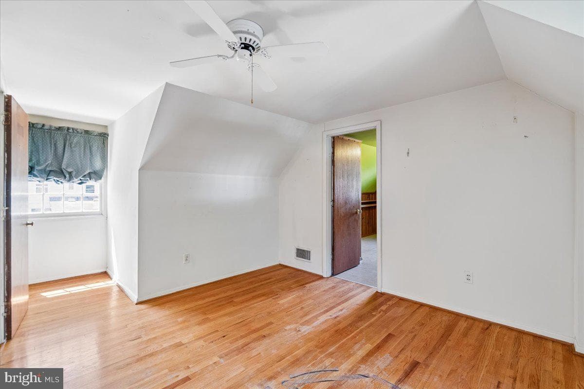 1011 W Nolcrest Drive photo 35