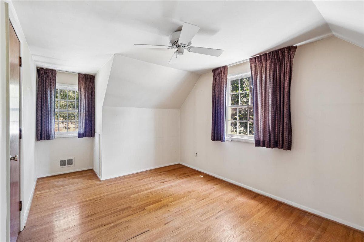1011 W Nolcrest Drive photo 40