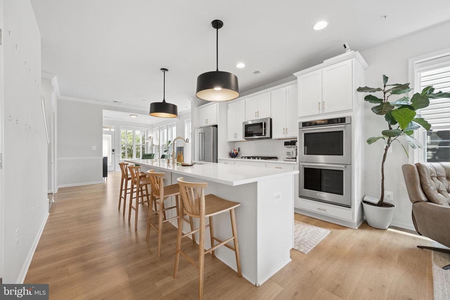 22817 Frederick Road photo 2